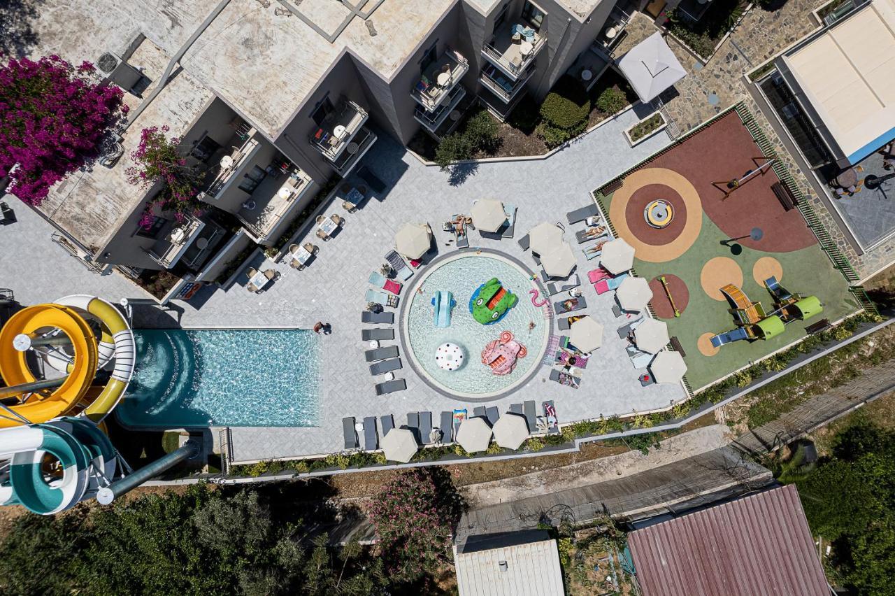 Porto Platanias - Casa Di Porto Leilighet Eksteriør bilde